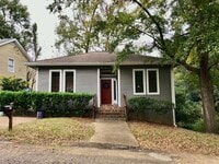 Building Photo - Excellent Location!!