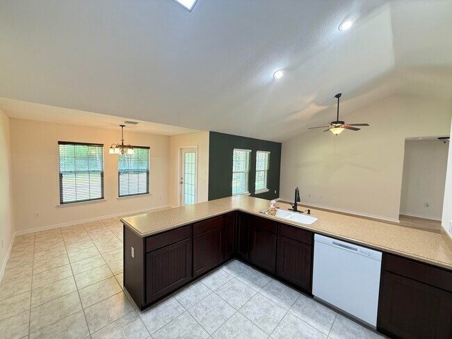 Building Photo - 1681 Village Pkwy