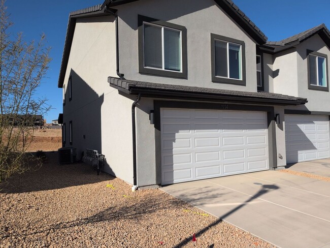 Building Photo - Brand New Townhome In Long Valley