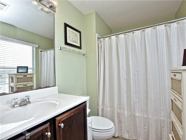 Building Photo - 1900 Little Elm Trail