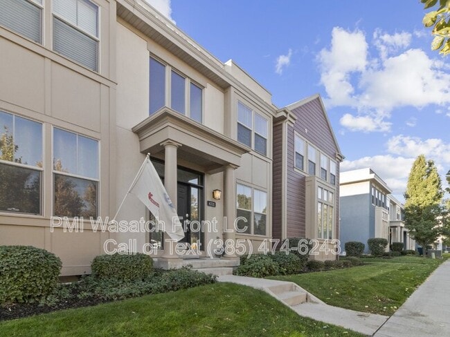 Building Photo - 4721 W Zig Zag Rd