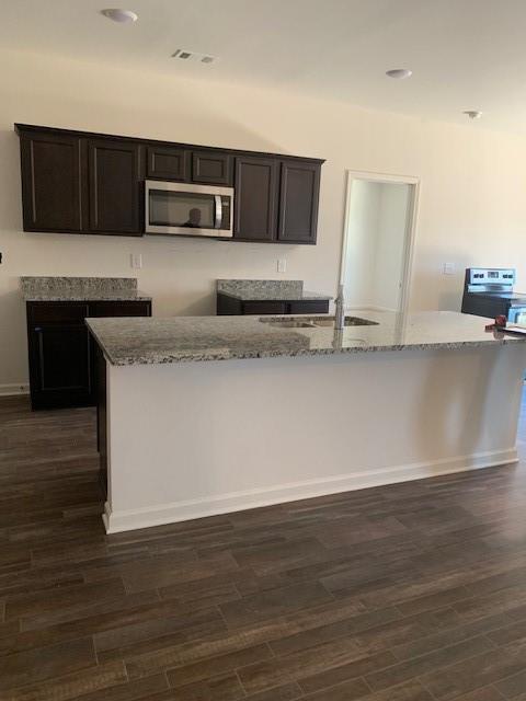 Building Photo - 4815 Minnow Ln