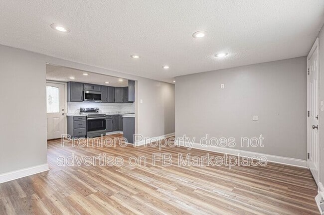 Building Photo - 1749 Sinnott Cir