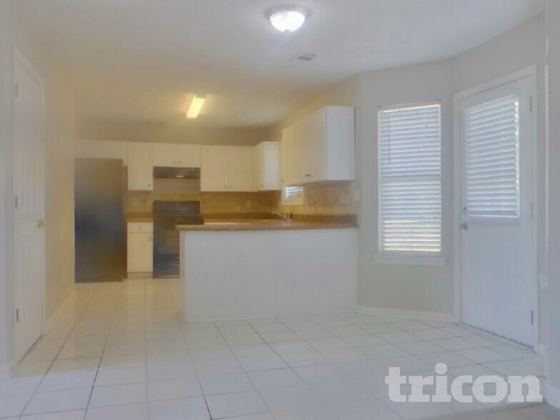 Building Photo - 5730 Wellborn Creek Dr