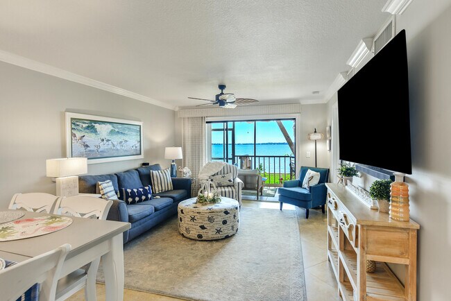 Building Photo - 4440 NE Sandpebble Trce