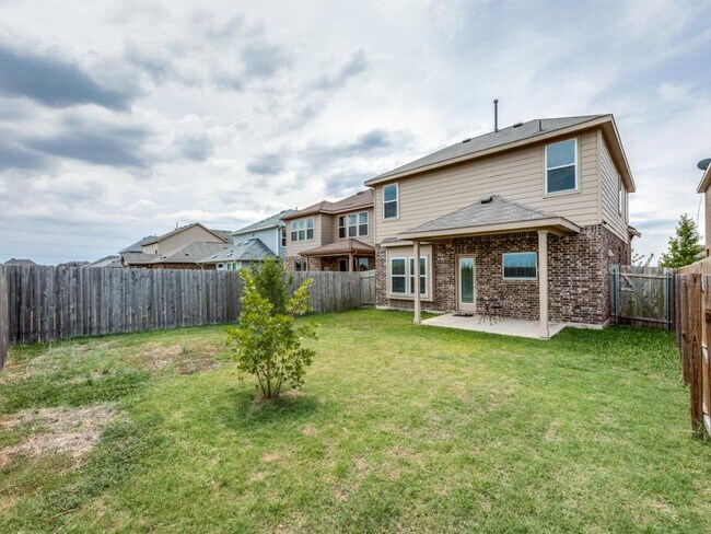 Building Photo - 5906 Wolf Pack Dr