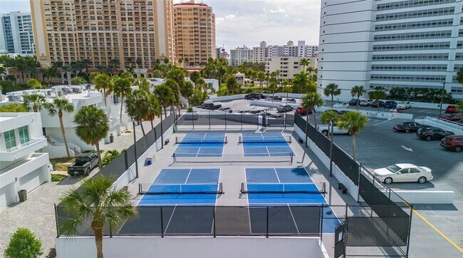 Building Photo - 988 Blvd of the Arts