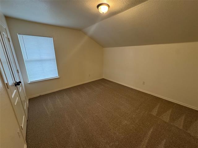 Building Photo - 8213 3 Bars Dr