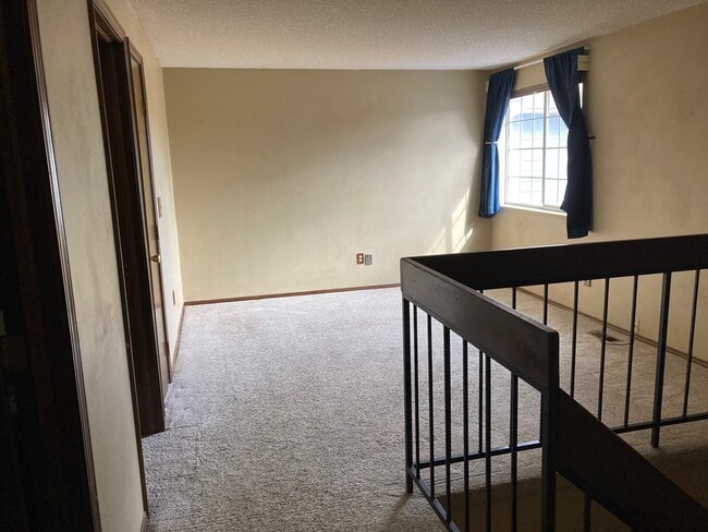 Building Photo - 3831 Paseo del Prado