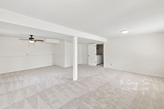 Building Photo - 1239 Suncrest Way
