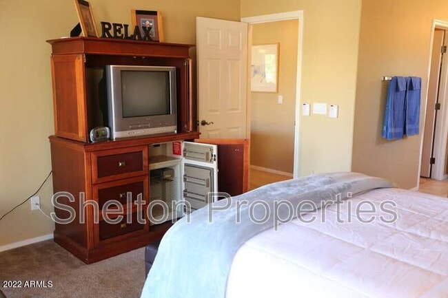 Building Photo - 18888 E Cattle Dr