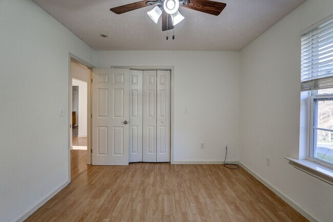 Building Photo - 1883 Powder Branch Rd