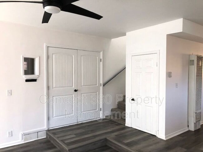 Building Photo - 4517 E Lavante St