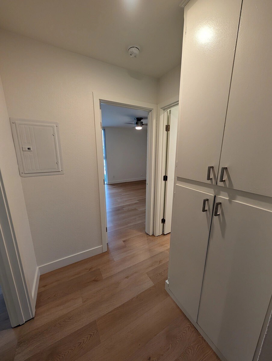 Building Photo - 3900 1st St