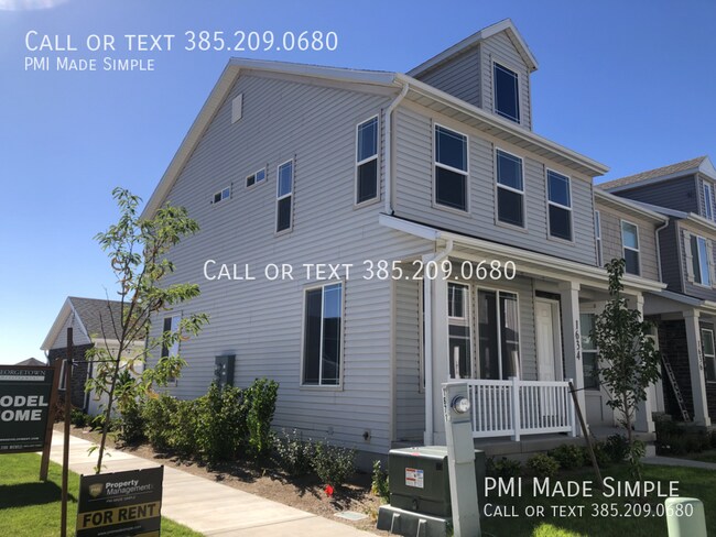 Building Photo - 1634 N Westview Ln