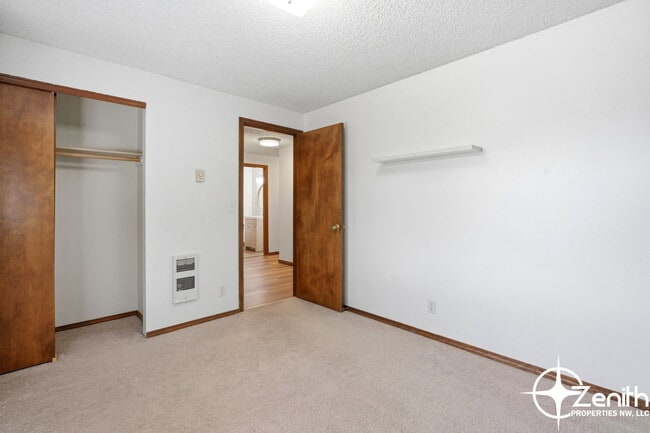 Building Photo - 302 NW 103rd St