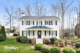 Building Photo - 3110 Glenshire Dr