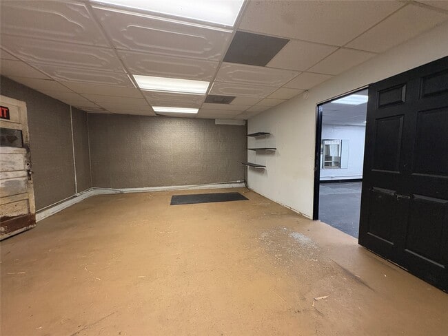 Building Photo - 2217 Avenue G