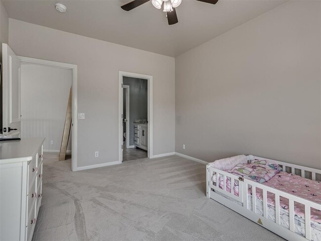Building Photo - 18601 Wolf Creek Dr