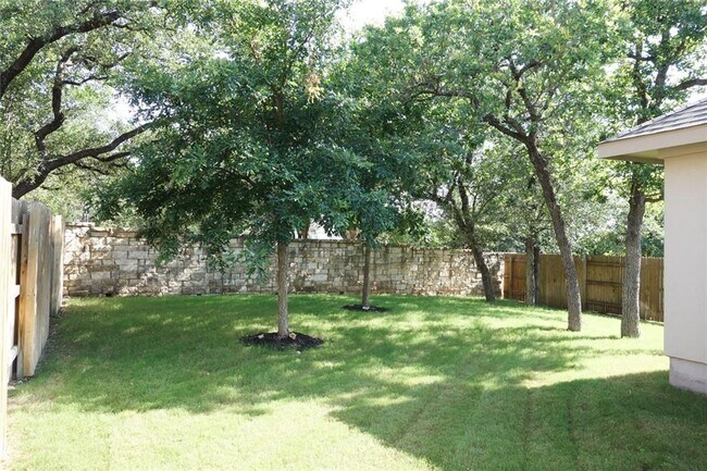 Building Photo - 3745 Bainbridge St