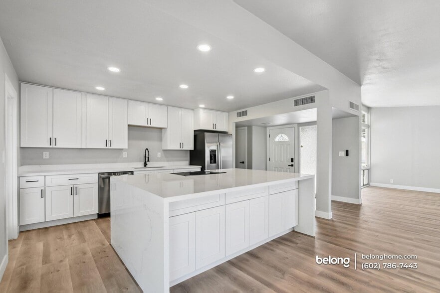 Building Photo - 5420 N Granite Reef Rd