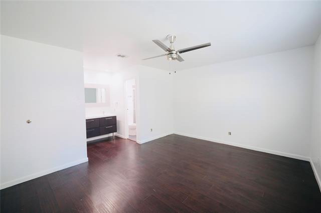 Building Photo - 991 Redcedar Way Dr