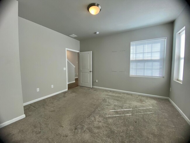 Building Photo - Newly Built 3 Bedroom, Powers and Research...