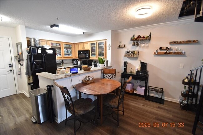 Building Photo - 2400 Feather Sound Dr