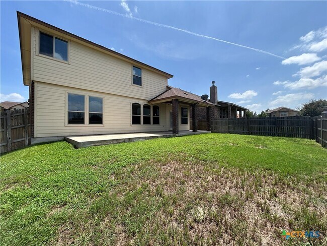 Building Photo - 803 TUSCAN Rd