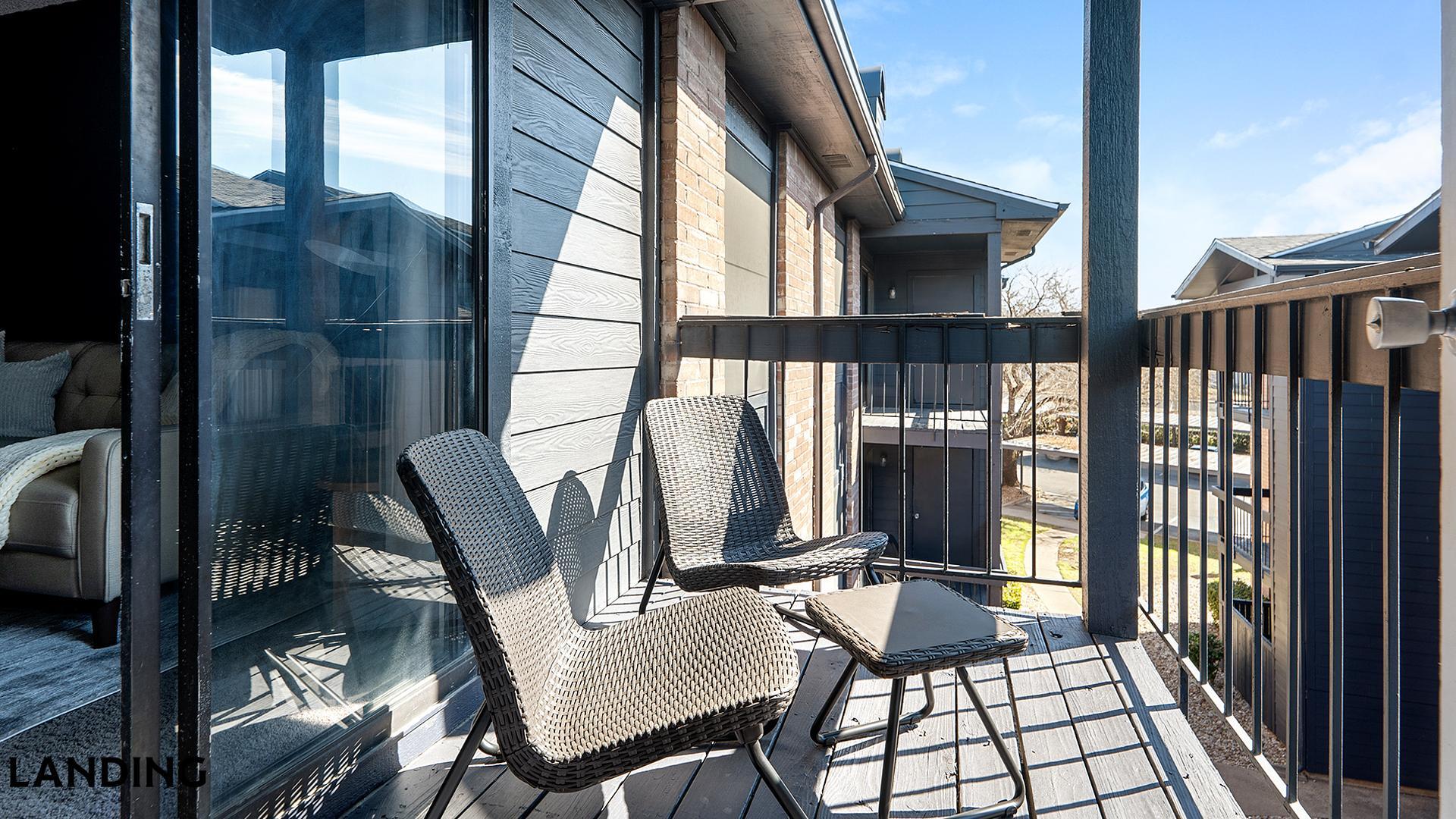 Building Photo - 1071 Clayton Ln