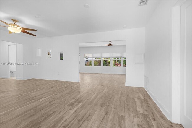 Building Photo - 195 NW 96th St