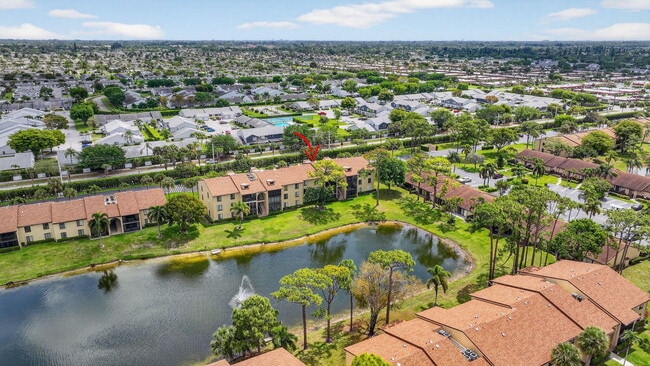 Building Photo - 624 Sea Pine Way