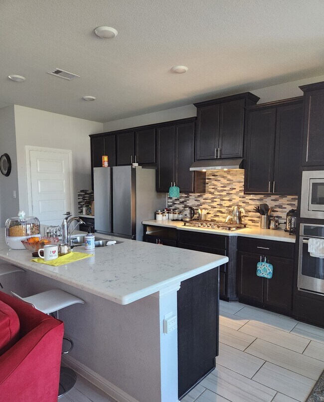 Building Photo - 8615 Oakdale Blf Ct