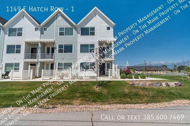 Building Photo - 1149 E Hatch Row
