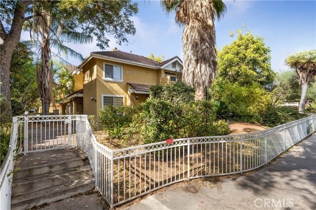 Building Photo - 451 S Oakland Ave