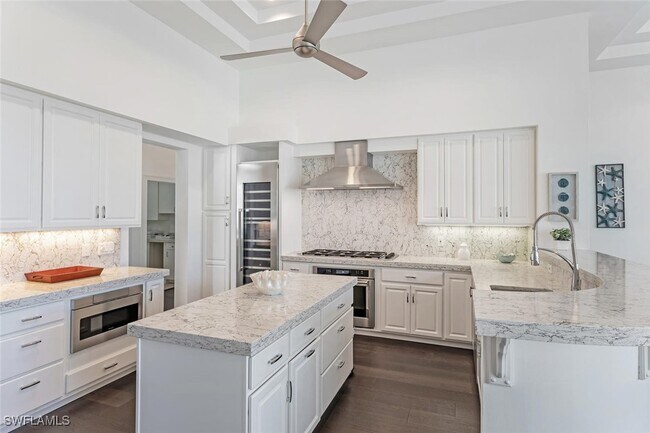 Building Photo - 2540 Half Moon Walk