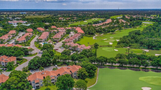 Building Photo - 1916 Perfect Dr