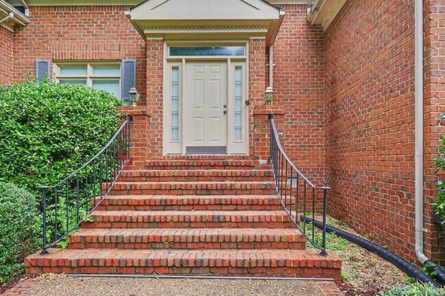 Building Photo - 3691 Bridgewater Dr