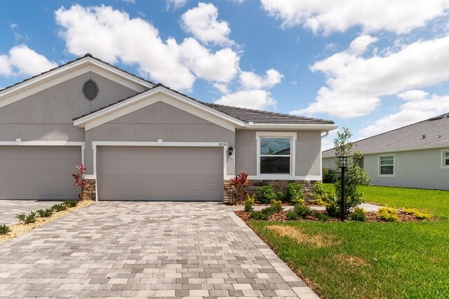Primary Photo - 3 Bedroom Villa - Star Farms