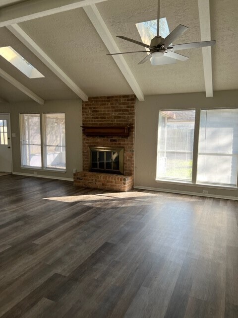 Building Photo - 16326 Locke Haven Dr