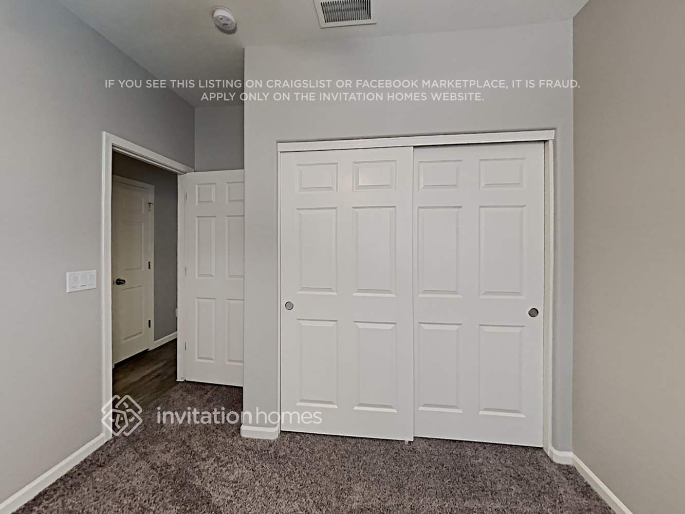 Building Photo - 2623 W Fawn Dr