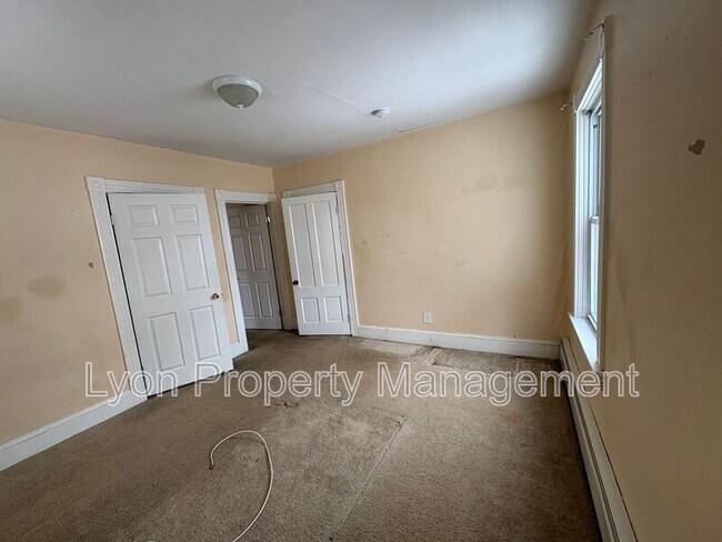 Building Photo - 1134 Social St