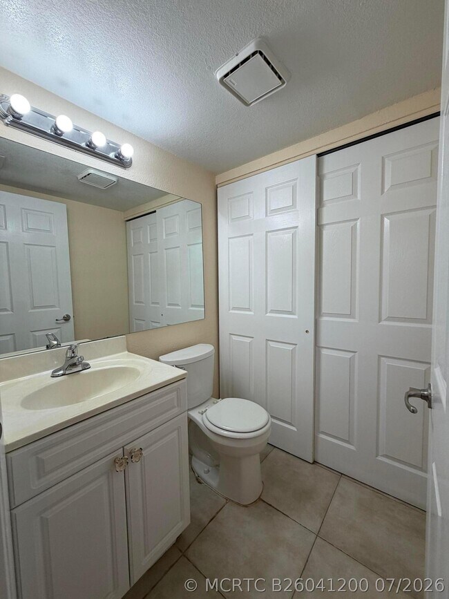 Building Photo - 8273 Severn Dr
