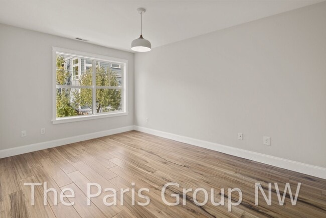 Building Photo - Marvelous Madison Valley Home * Central A/...