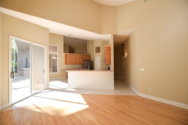 Building Photo - 5313 Lake Bluff Terrace