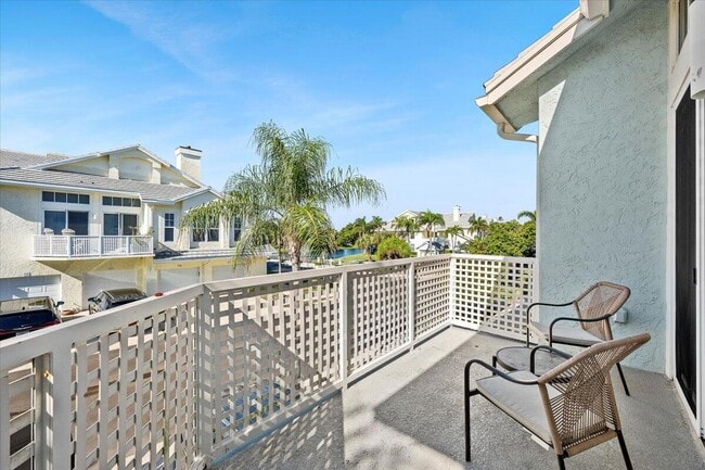 Building Photo - 301 Mainsail Cir