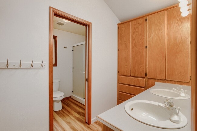 Building Photo - 13189 SW 154th Ave