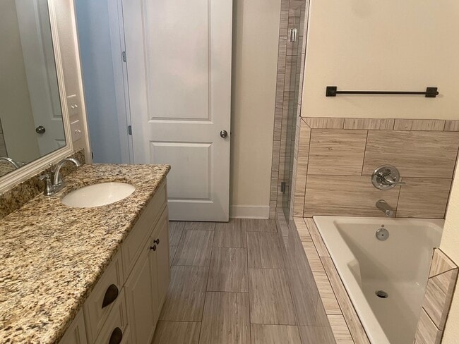 Building Photo - Beautiful 3/2 home for rent