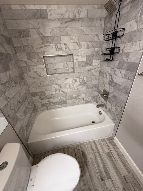 Guest bath - 533 W Guadalupe Rd