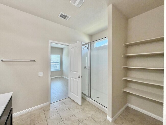 Building Photo - 1416 Fort Dessau Rd